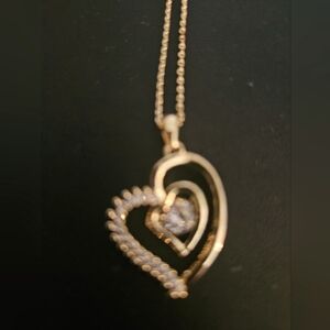 Beautiful heart pendant necklace 14kt gold